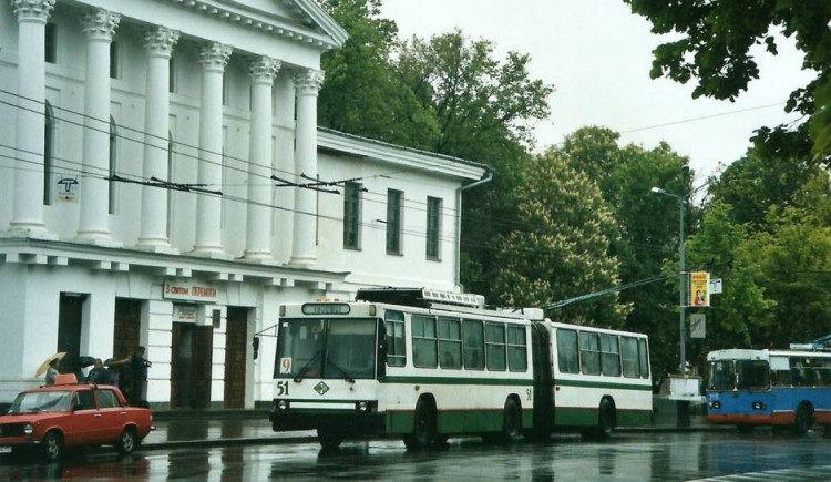 Кінотеатр імені Котляревського 1999 рік